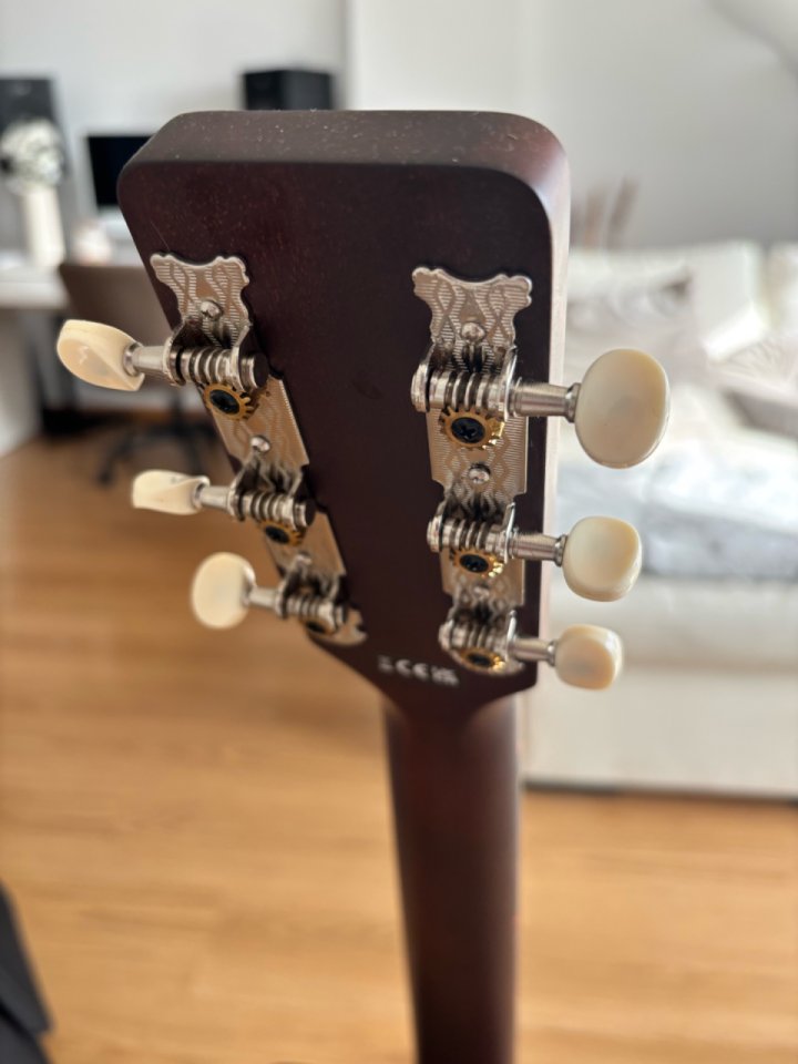 Guitarra Gretsch Deltoluxe Concert Black