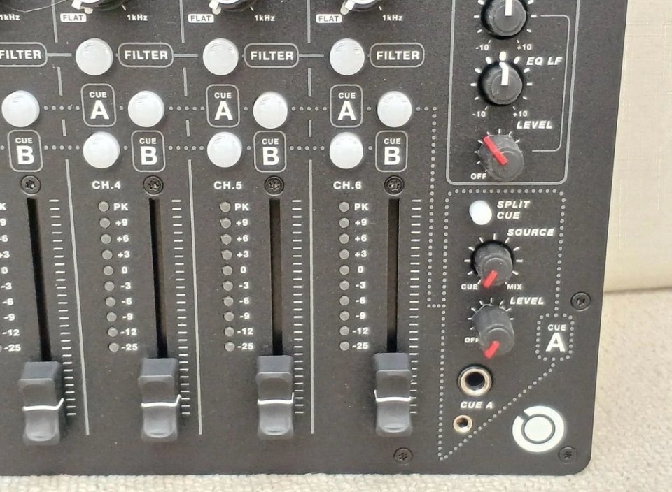 Mixer Model 1 Playdiffently de segunda mano · Foto 7 de 10 · Badajoz · 2450 €