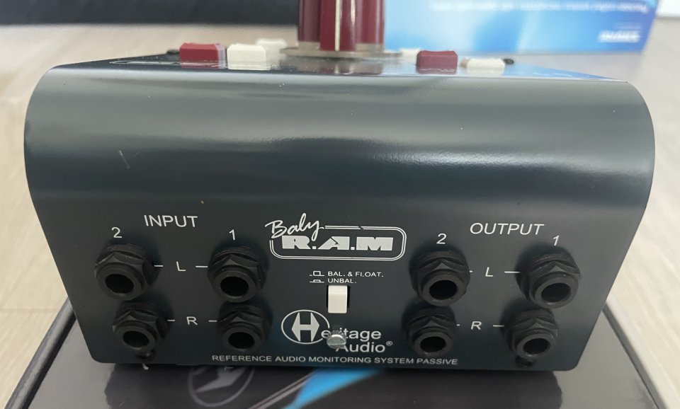 Heritage Audio Baby RAM controlador pasivo monitores de segunda mano · Foto 3 de 4 · Girona · 120 €