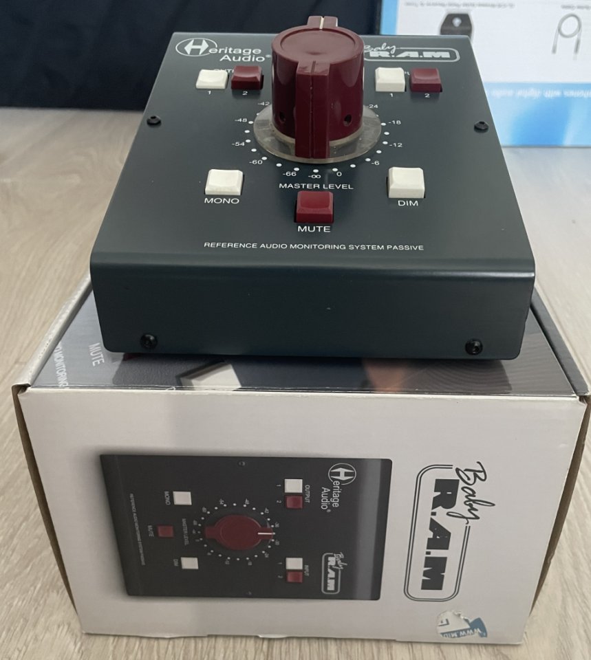 Heritage Audio Baby RAM controlador pasivo monitores de segunda mano · Foto 2 de 4 · Girona · 120 €