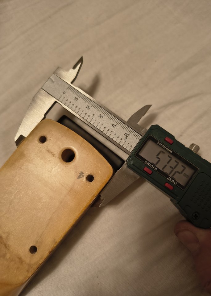 Mástil Charvel Jackson MIJ 84-85 excelente estado.