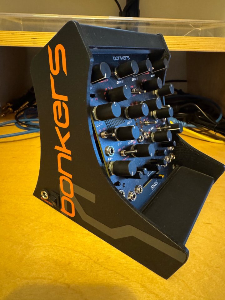 RAS Bonkers Eurorack Distorsion