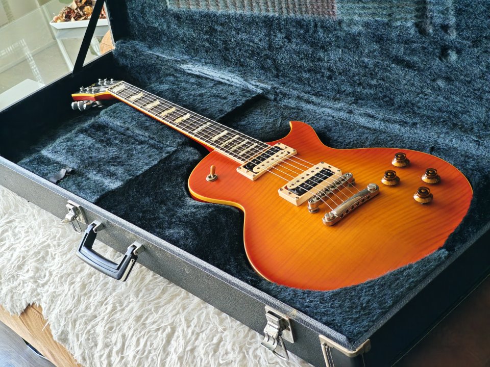 ESP Eclipse I standard series 2005 - Cherry sunburst - 4 knobs era de segunda mano · Foto 3 de 10 · Madrid · 1790 €