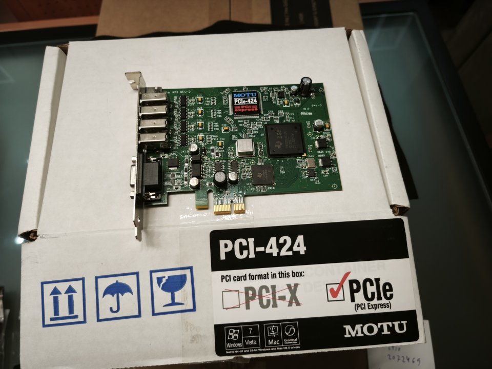 MOTU 2408mk3 + pci express 424 de segunda mano · Foto 4 de 4 · Granada · 700 €