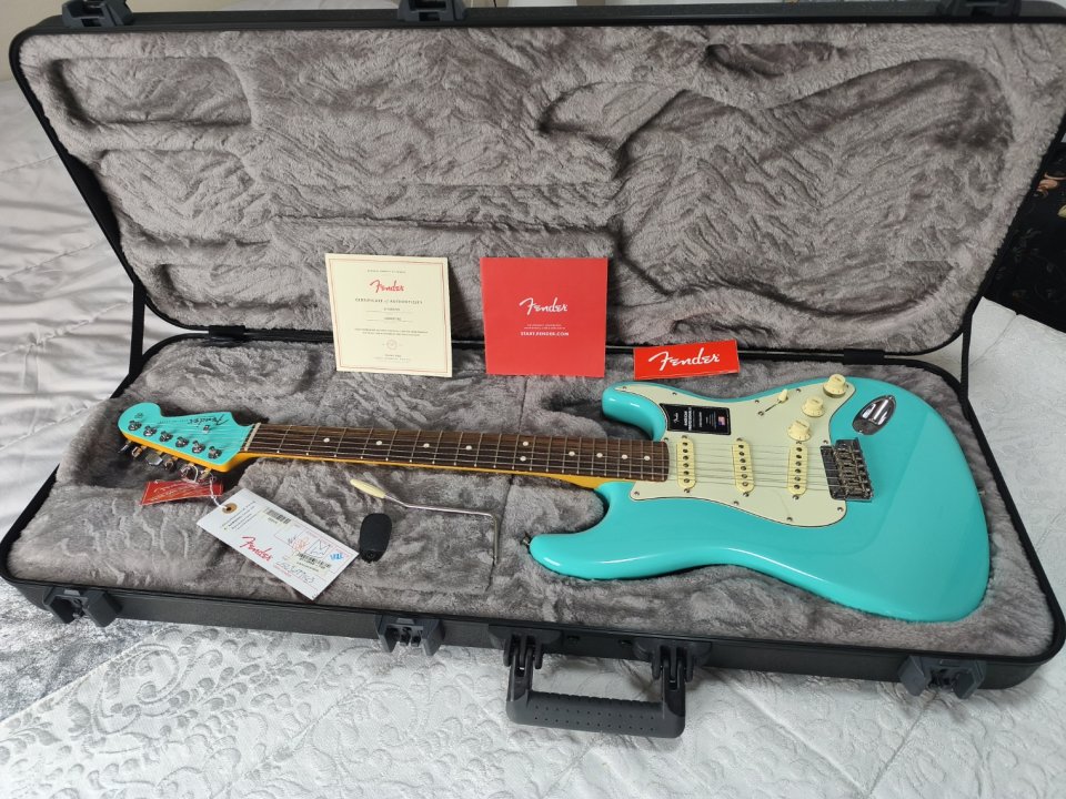 Fender American Professional II Stratocaster – Seafoam Green – LTD