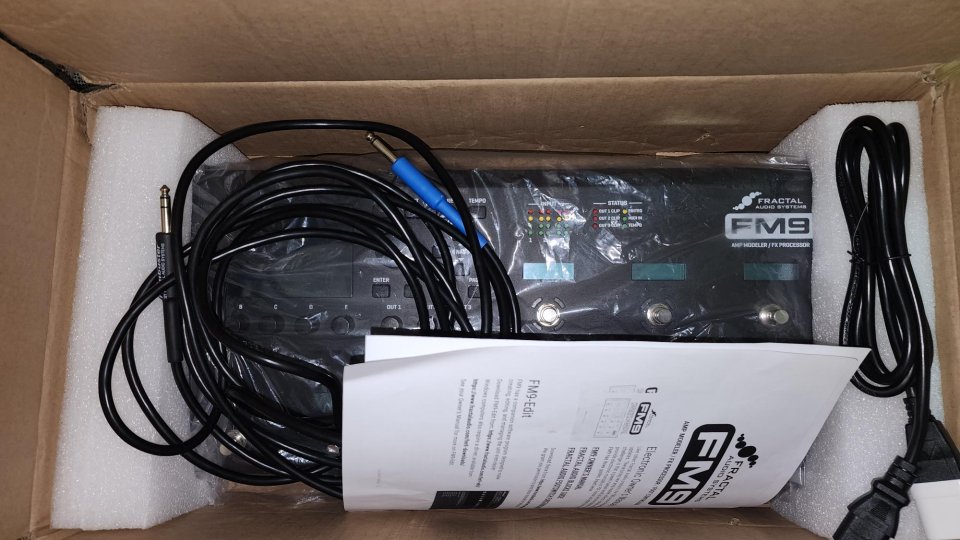 Fractal Audio FM9 Turbo+Cab packs & IRs extra