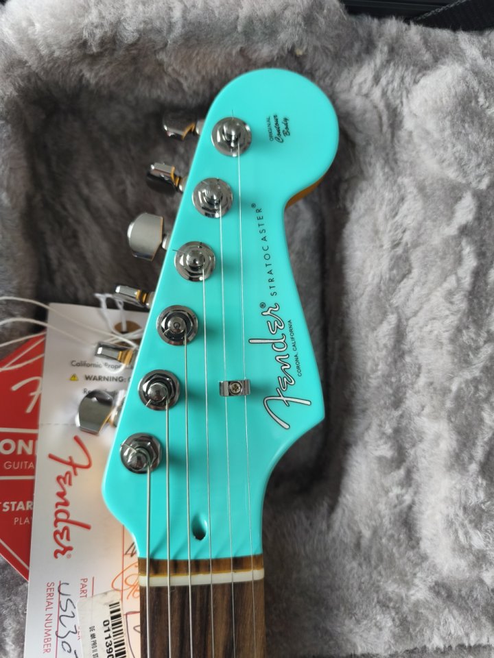 Fender American Professional II Stratocaster – Seafoam Green – LTD
