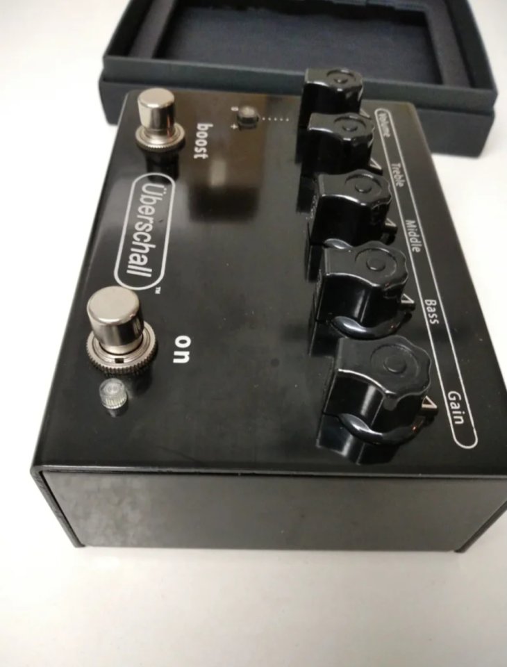 Pedal Bogner uberschall de segunda mano · Foto 4 de 4 · A Coruña · 150 €