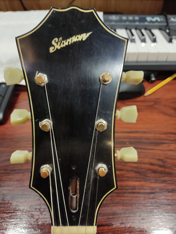 2009 Slaman DS 375 archtop jazz box