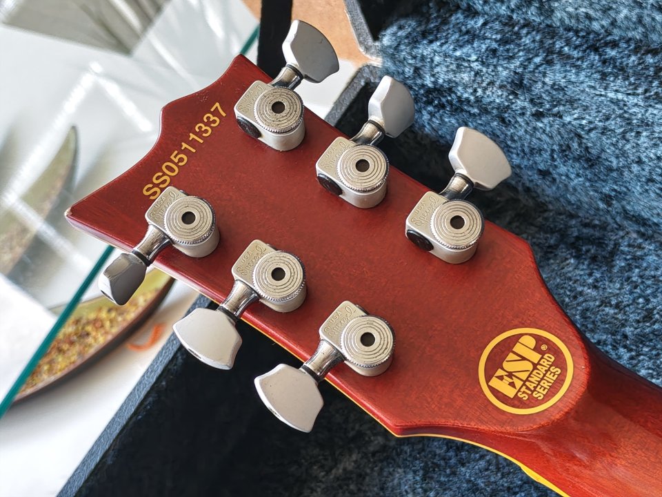 ESP Eclipse I standard series 2005 - Cherry sunburst - 4 knobs era de segunda mano · Foto 7 de 10 · Madrid · 1790 €