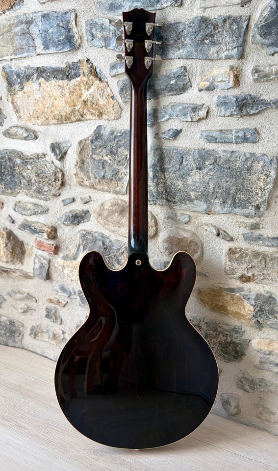 Gibson ES-335 Memphis Goldtop Limited Edition 2016 de segunda mano · Foto 2 de 10 · Gipuzkoa · 3400 €