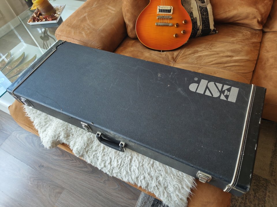 ESP Eclipse I standard series 2005 - Cherry sunburst - 4 knobs era de segunda mano · Foto 9 de 10 · Madrid · 1790 €