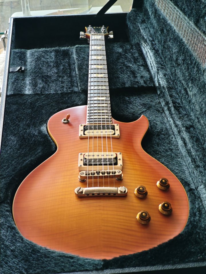 ESP Eclipse I standard series 2005 - Cherry sunburst - 4 knobs era de segunda mano · Foto 10 de 10 · Madrid · 1790 €