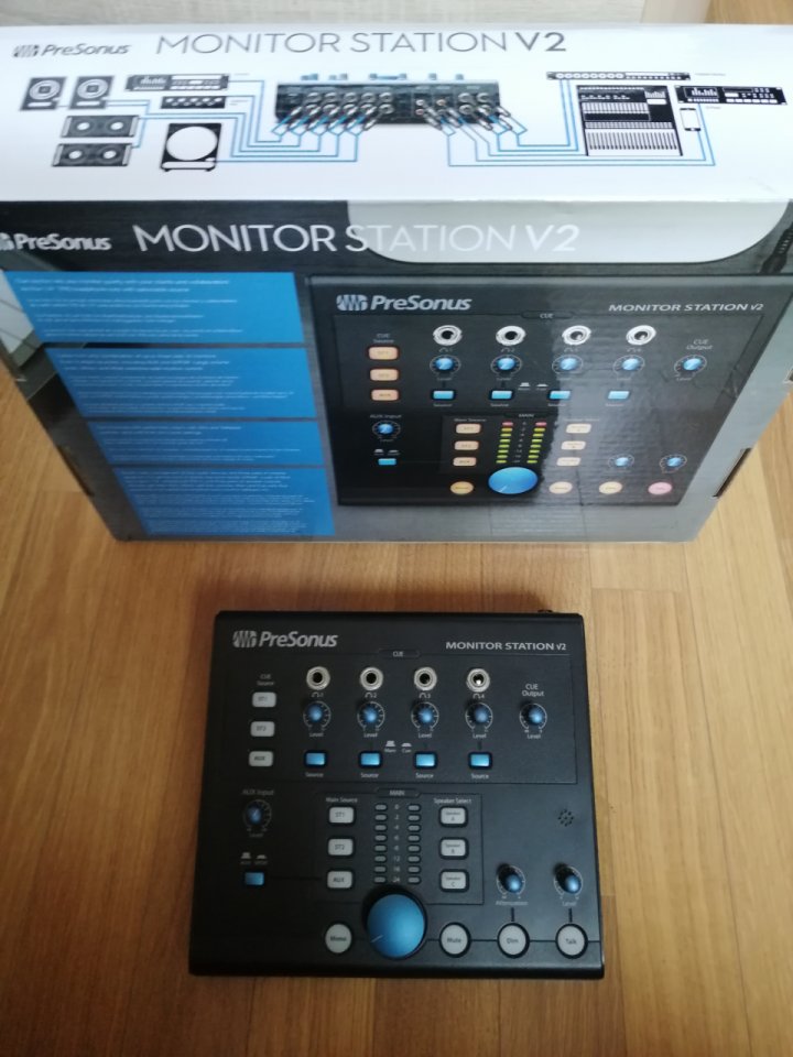 PreSonus Monitor Station V2 de segunda mano · Foto 4 de 4 · Málaga · 210 €