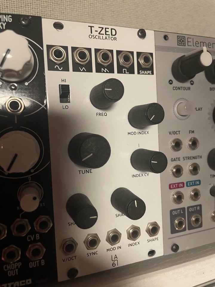 T-ZED Oscillator La 67 de segunda mano · Foto 2 de 2 · Barcelona · 150 €