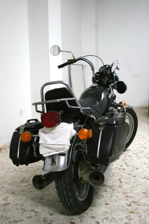 CAMBIO POR GUITARRA - 3000€ - MOTOCICLETA CLÁSICA "MOTO GUZZI" V65 CUSTOM CALIFORNIA DE 1984 - 650cc