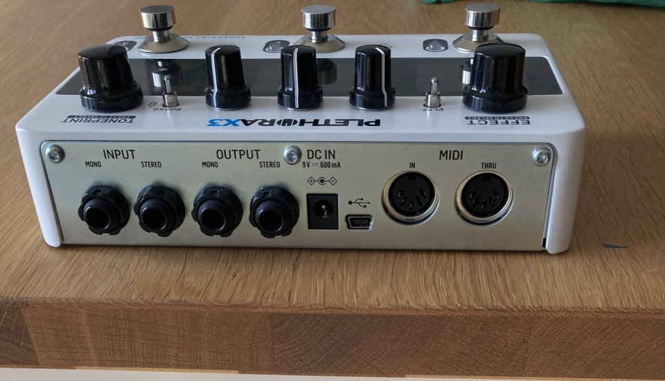 TC Electronic Plethora X3 pedal multiefectos