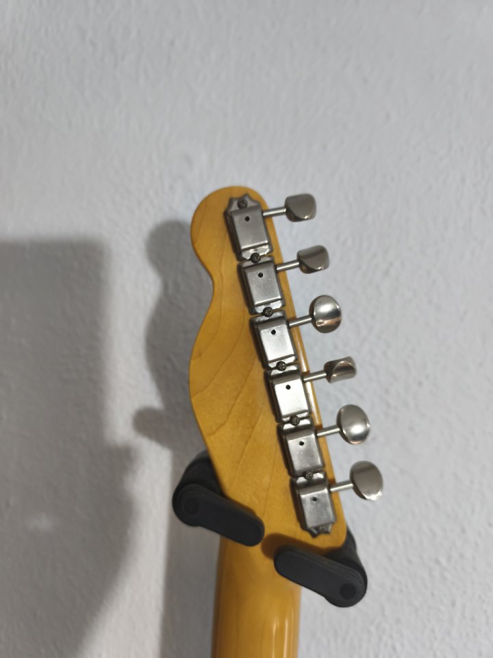 Fender Telecaster American Vintage Custom 62 Negra de segunda mano · Foto 7 de 9 · Málaga · 2000 €