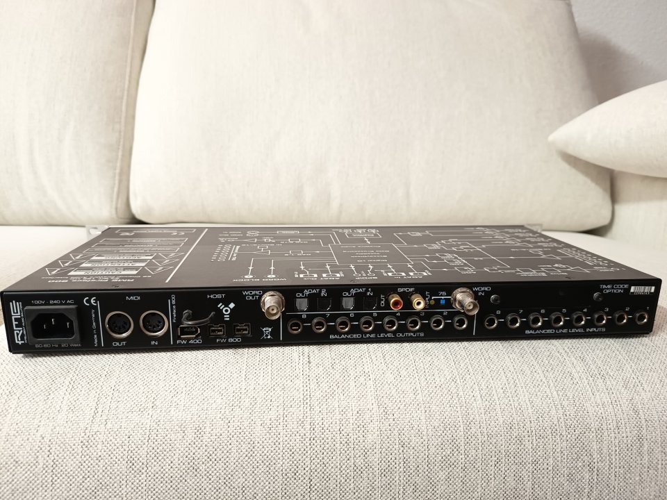Interfaz de audio RME Fireface 800 de segunda mano · Foto 2 de 5 · Madrid · 400 €