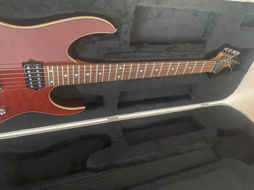 Guitarra Ibanez Prestige 2003/2004 de segunda mano · Foto 7 de 9 · Alicante · 1050 €