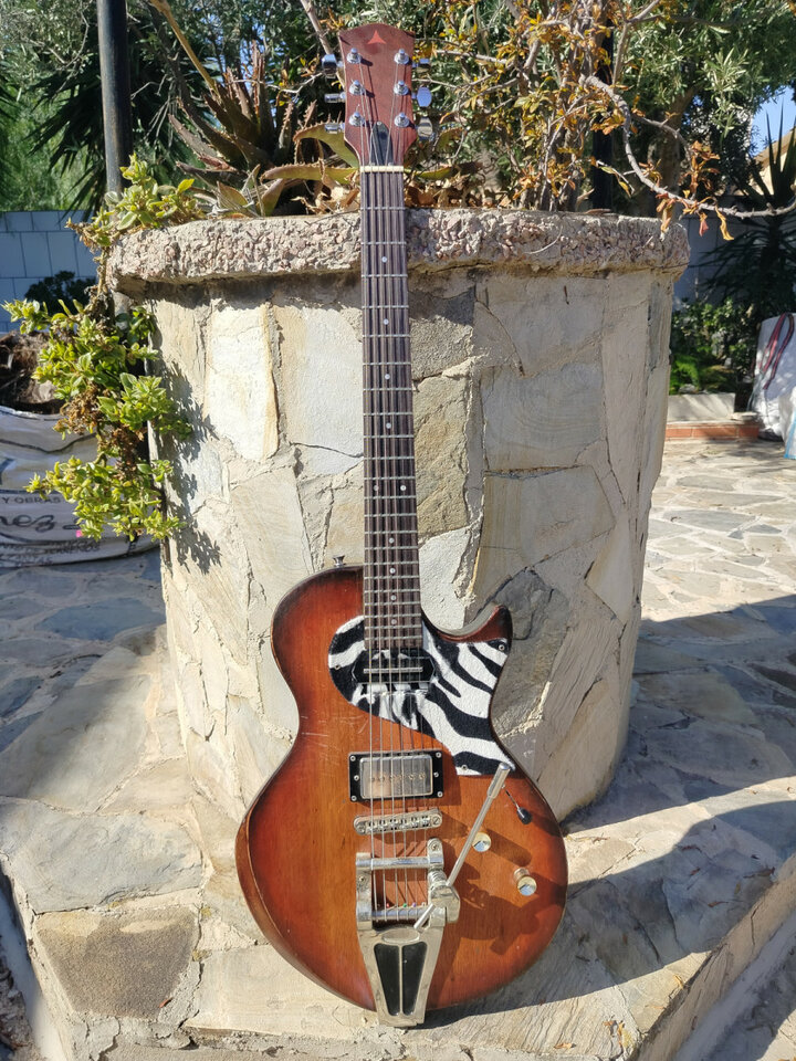 Replica Collings 360