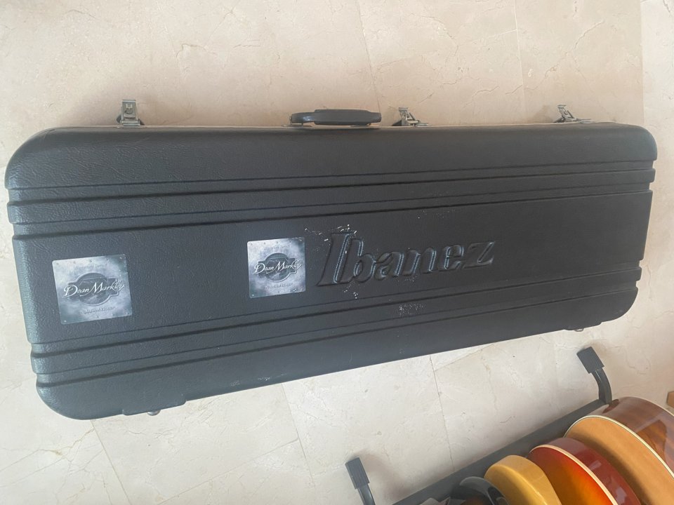 Guitarra Ibanez Prestige 2003/2004 de segunda mano · Foto 9 de 9 · Alicante · 1050 €