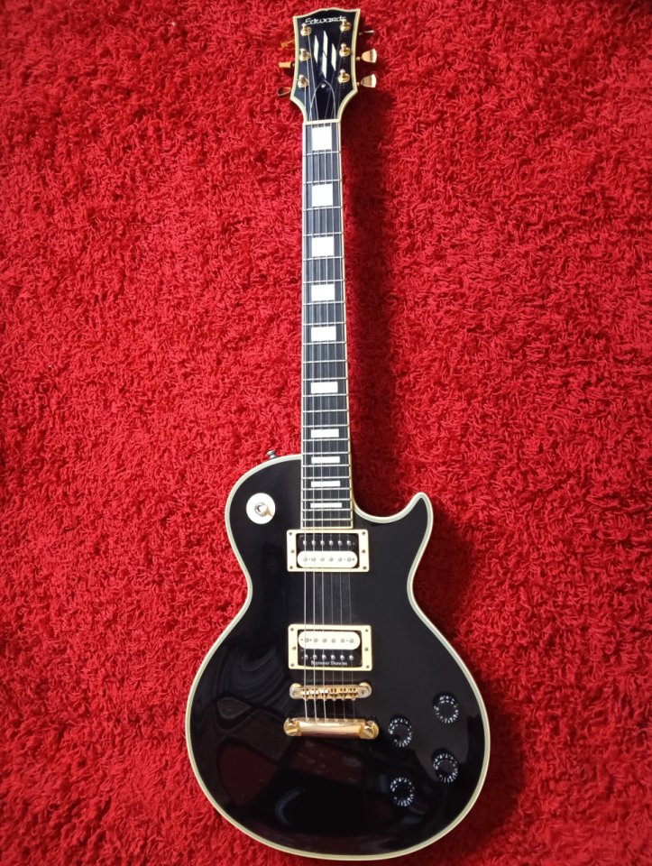 Les Paul custom edwards de segunda mano · Foto 1 de 5 · León · 950 €