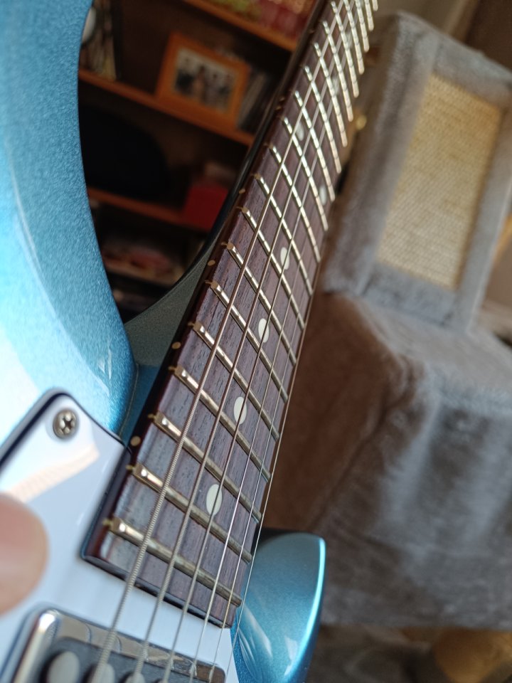 PRS Semi-Holow Vela Frost Blue Metallic de segunda mano · Foto 4 de 6 · Madrid · 1600 €