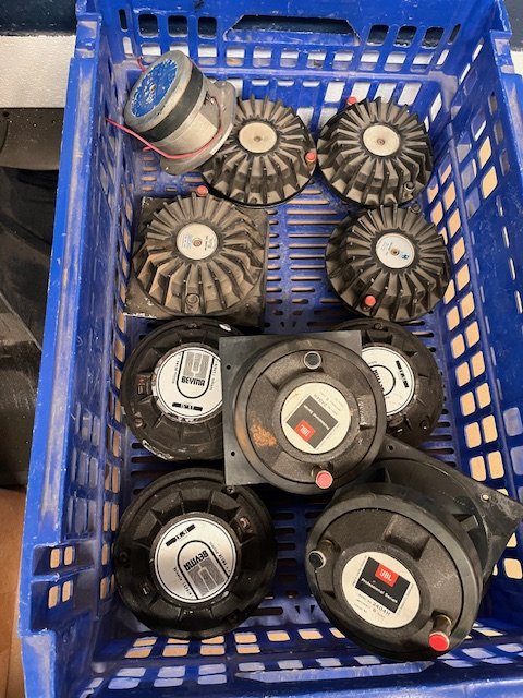 Motores de agudos y tweeters JBL, DAS, Beyma.