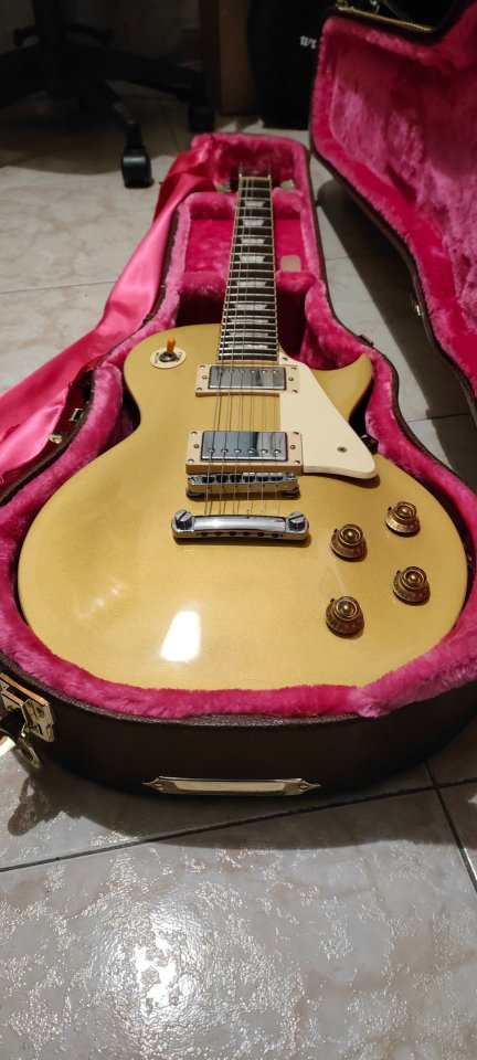 Guitarra Vintage V100 Goldtop