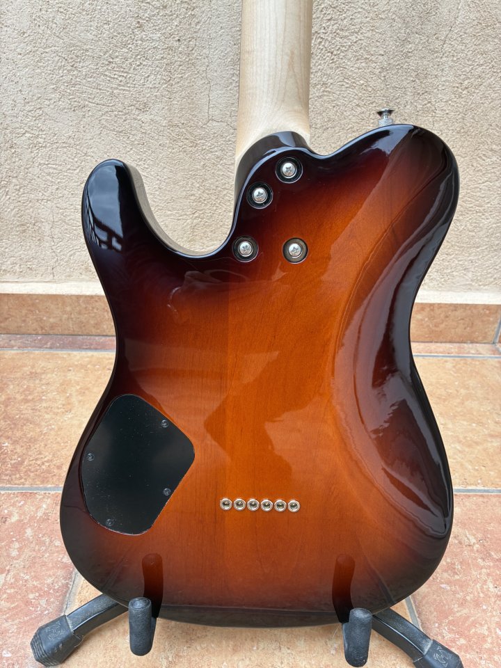 Yamaha Pacífica SC Standard Plus 2026 de segunda mano · Foto 3 de 9 · Castellón · 620 €