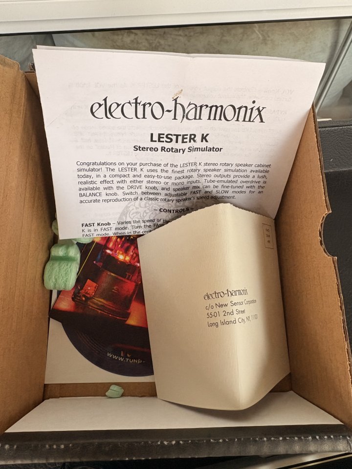 Pedal efecto Leslie EHX Lester K