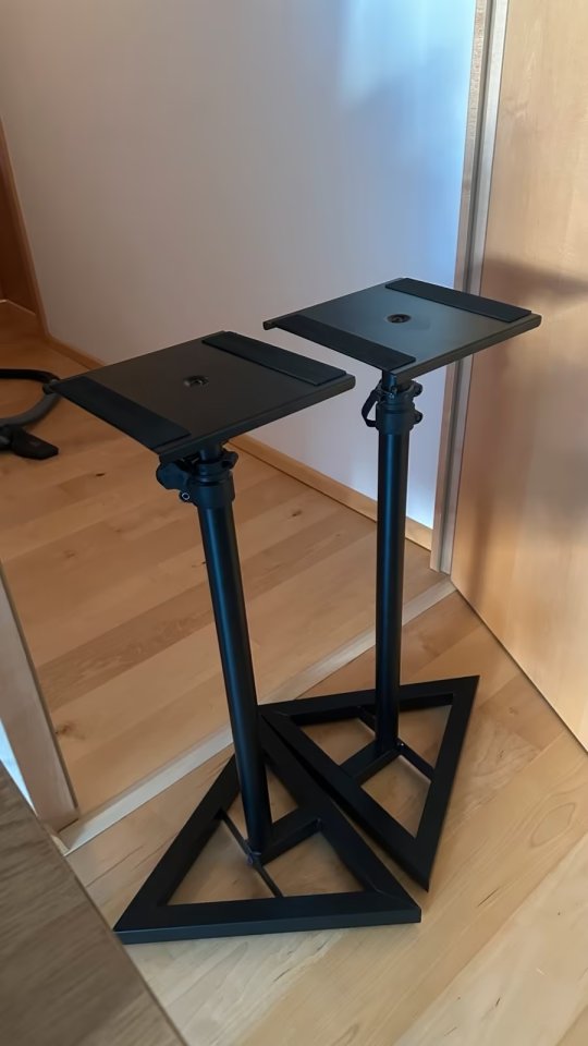 Millenium BS-500 Soporte Altavoces Pies Monitores de segunda mano · Foto 1 de 2 · Barcelona · 35 €