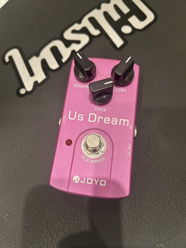 Pedal distorsion Joyo