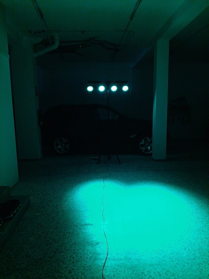Kit Iluminación Profesional ProLights Lumi4 RGB + Pedalera (Impecable) de segunda mano · Foto 6 de 10 · Alicante · 199 €