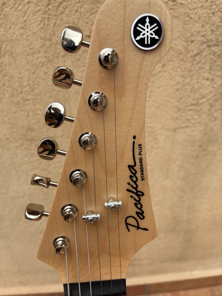 Yamaha Pacífica SC Standard Plus 2026 de segunda mano · Foto 6 de 9 · Castellón · 620 €