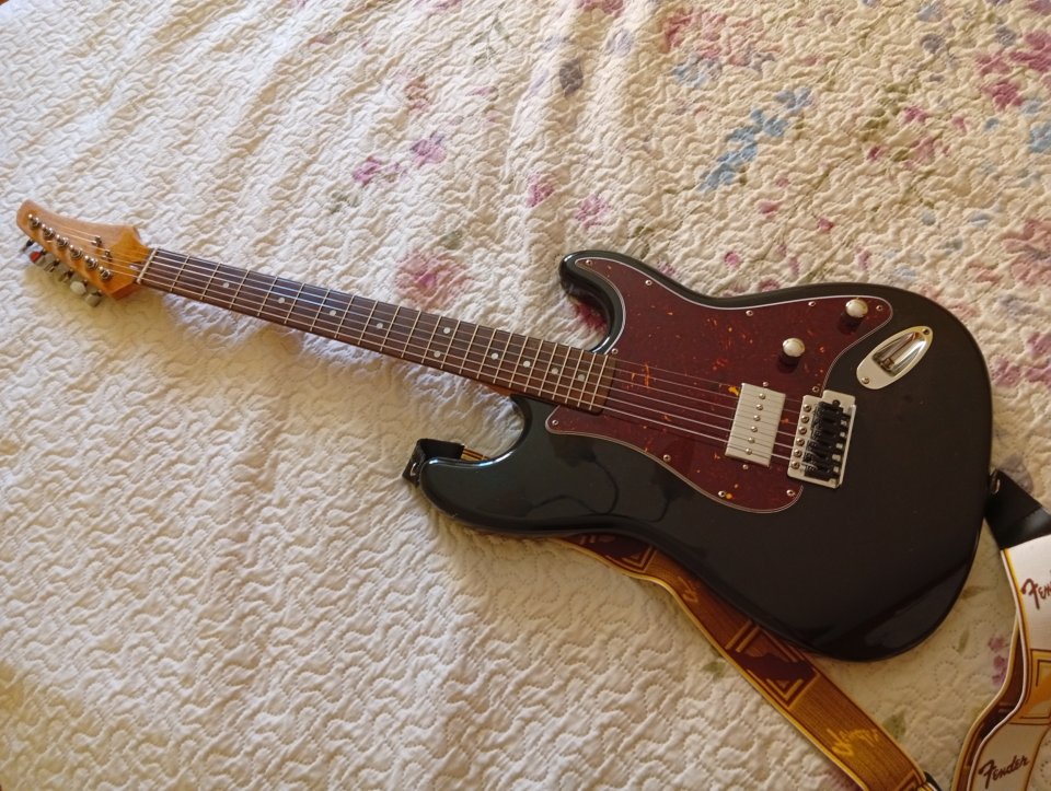 Stratocaster Phil pro Korea con p90 de segunda mano · Foto 1 de 6 · Burgos · 165 €