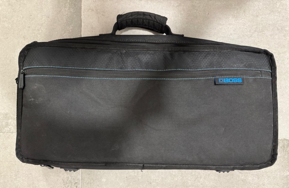 Boss GT 1000+Funda de segunda mano · Foto 5 de 7 · Málaga · 600 €