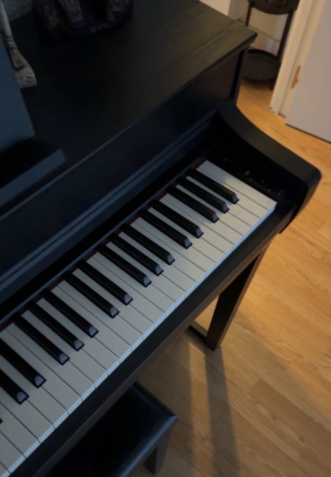YAMAHA Clavinova CLP-745 | | Reestreno con Garantia Oficial