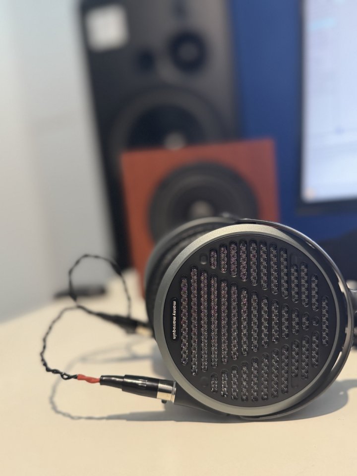 AUDEZE MM500 1350€ de segunda mano · Foto 1 de 2 · Huelva · 1350 €