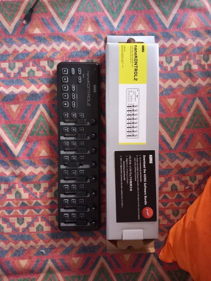 Korg Nanokontrol 2