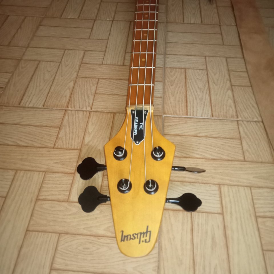 Chibson the grabber. de segunda mano · Foto 5 de 6 · Madrid · 250 €