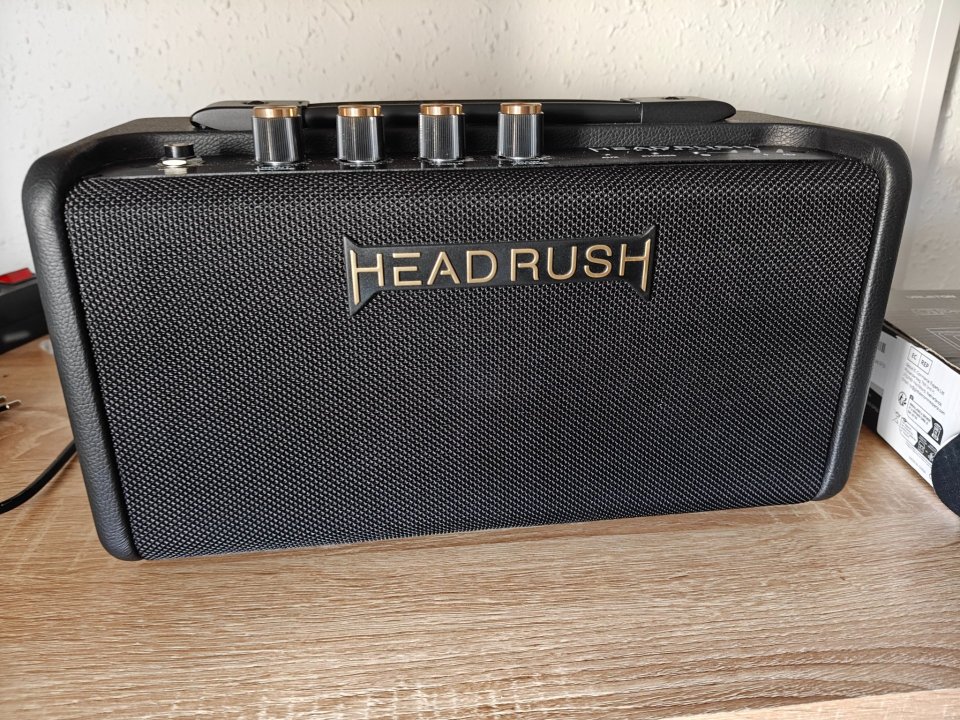Headrush frfr go de segunda mano · Foto 3 de 3 · Barcelona · 95 €