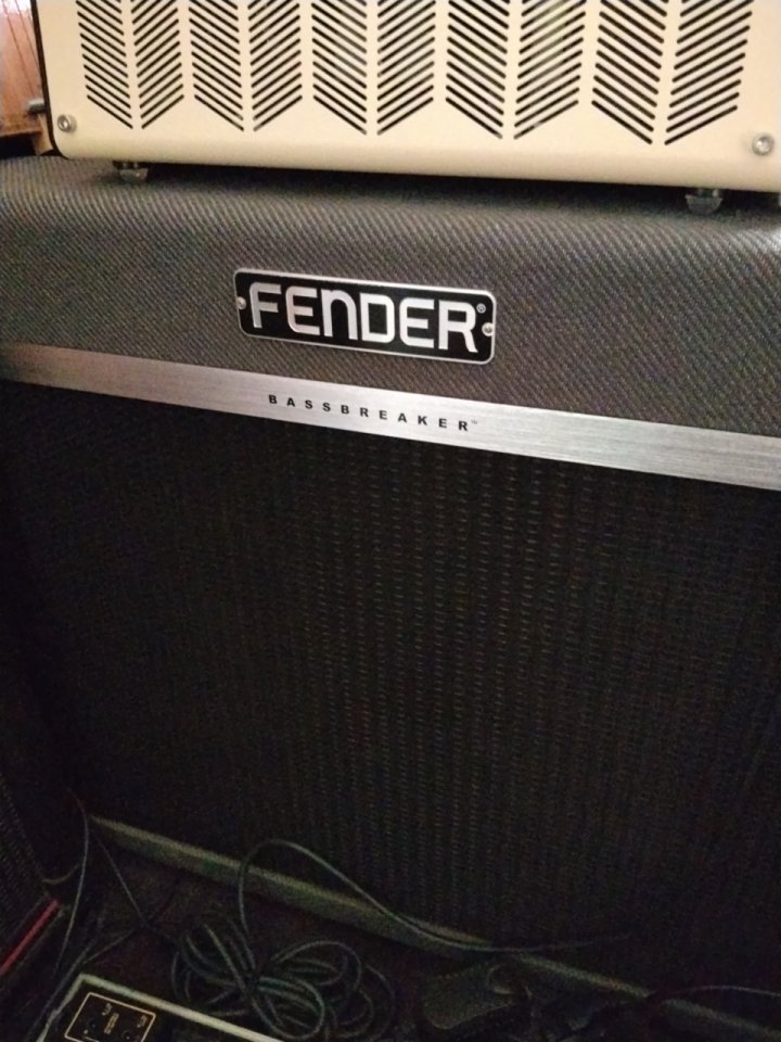 Fender Bassbreaker 45w por Guitarra de segunda mano · Foto 3 de 3 · Málaga