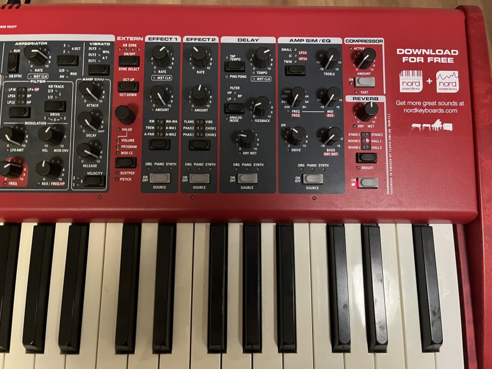 Clavia Nord Stage Hammer Action 3 76 teclas