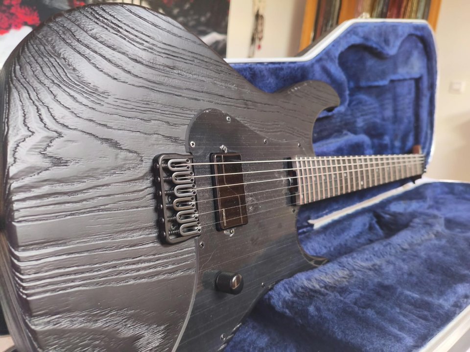 LTD SN-1 HT Black Bast de segunda mano · Foto 1 de 8 · Madrid · 999 €