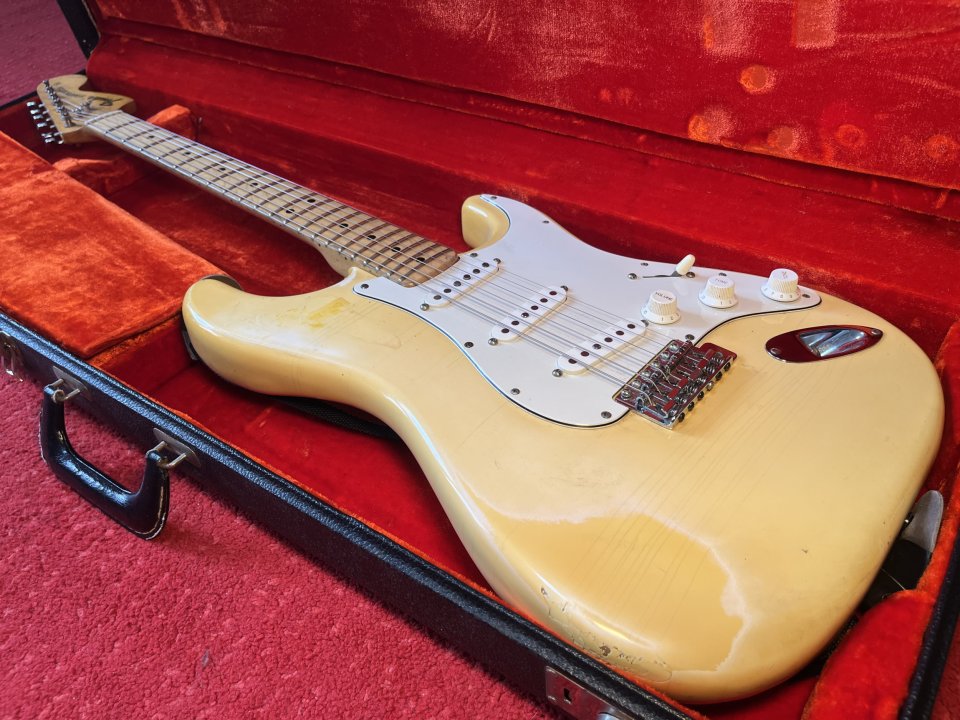 Fender Stratocaster 1974 – Olympic White – Vintage USA