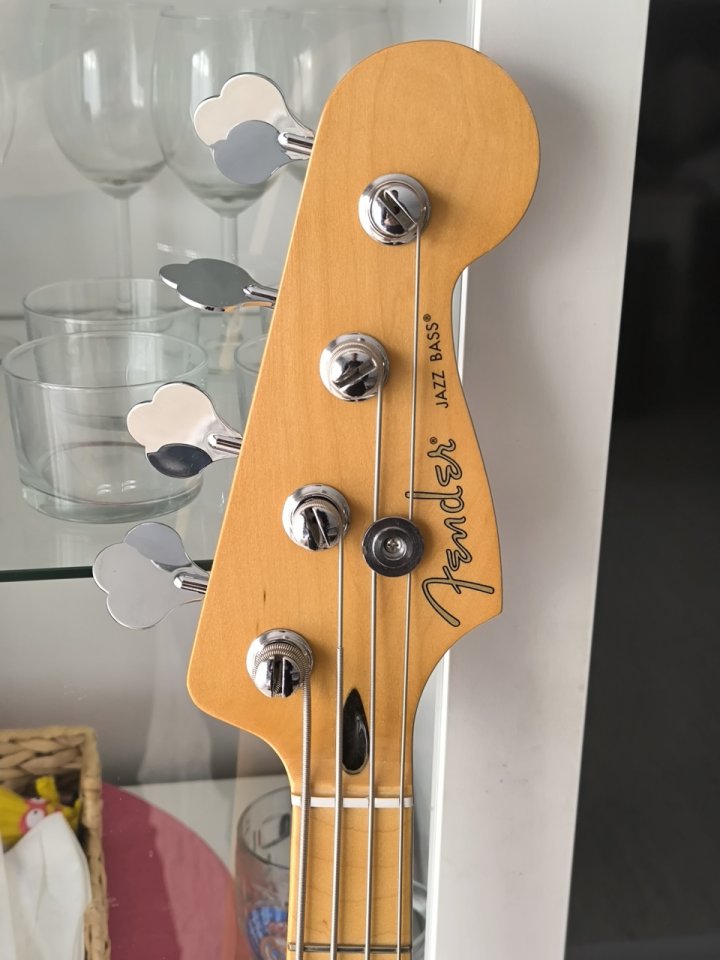 Fender Jazz Bass Player II
