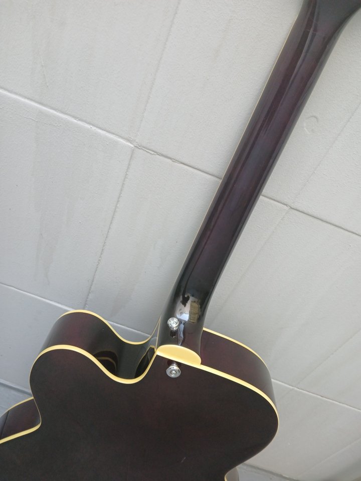 SOLO HOY! Peavey Rockingham Purple + pickguard replica Gretsch de segunda mano · Foto 7 de 8 · Jaén · 499 €