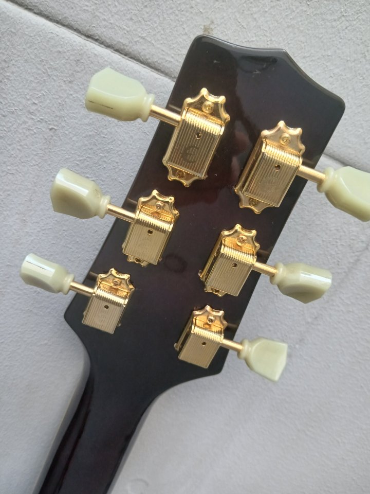 SOLO HOY! Peavey Rockingham Purple + pickguard replica Gretsch de segunda mano · Foto 8 de 8 · Jaén · 499 €
